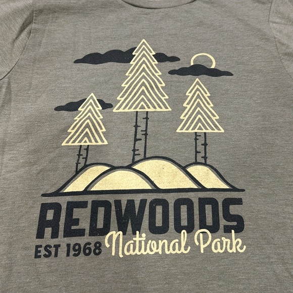 Redwoods tee - Picture 2 of 3